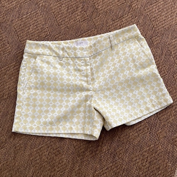 Loft 4 inch Shorts Size 4 NWOT - Picture 7 of 7